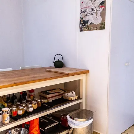 Апартаменты Charming Near Montmartre *